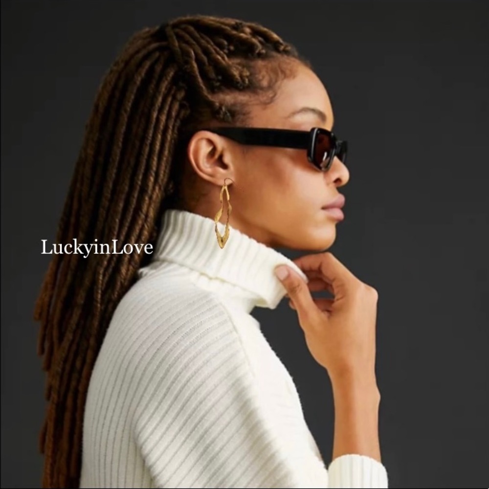 Alexis Bittar Gold Light Sculpted Linear Svelte Crumpled Hoop Wire Earrings - Picture 2 of 15